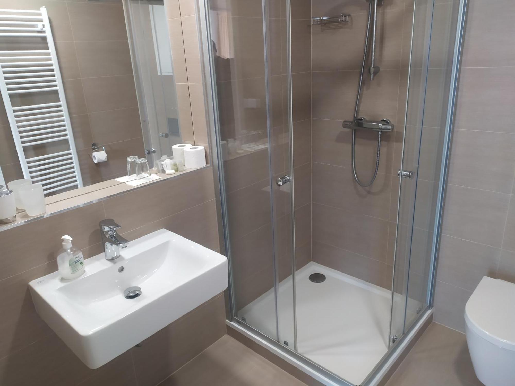 Gonda Apartments Hradec Králové Kültér fotó