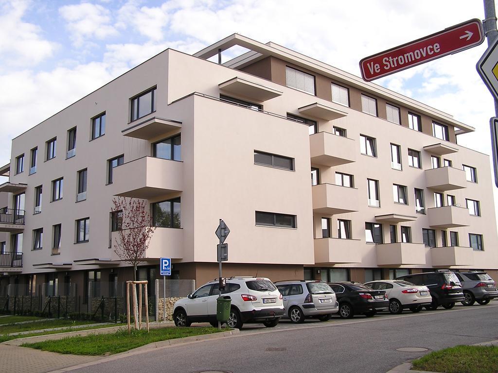 Gonda Apartments Hradec Králové Kültér fotó
