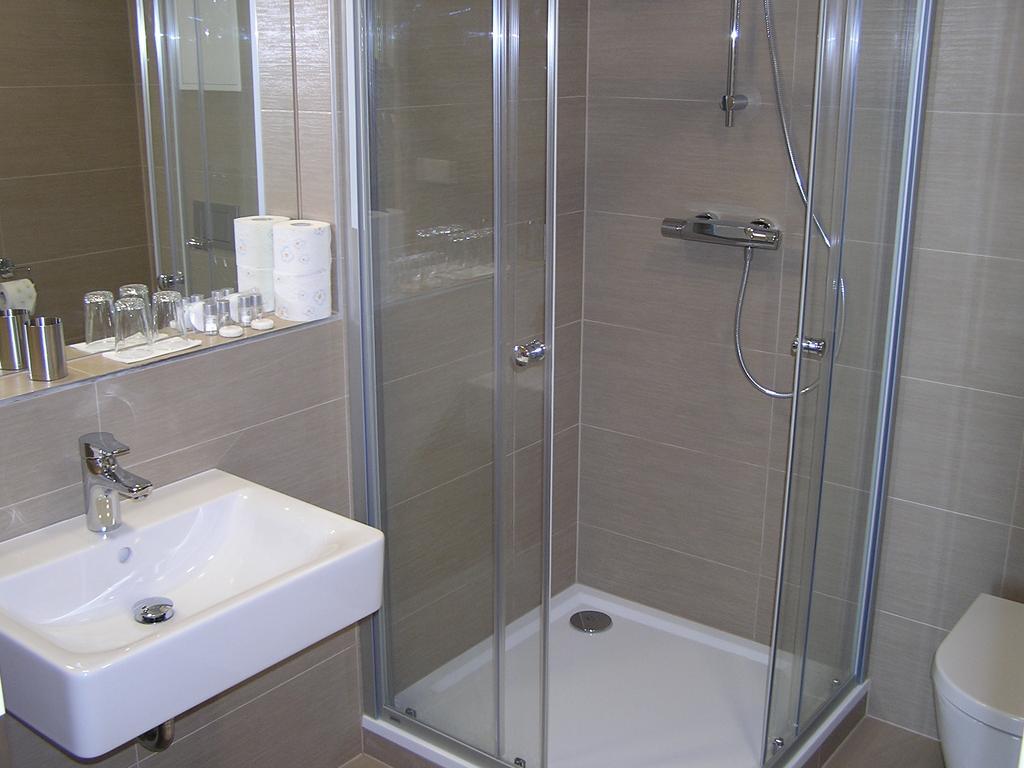 Gonda Apartments Hradec Králové Kültér fotó